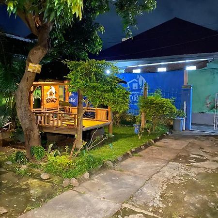 Neo Robiu & Ijen Tour Apartamento Banyuwangi  Exterior foto